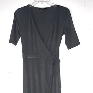 Wrap dress only worn once